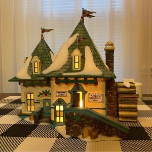 SOLD Dept. 56 North Pole Series "ELSIE'S GINGERBREAD" #56398 - Retired 1998